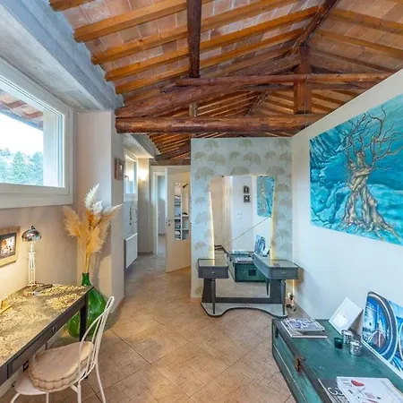 Casa Fevira Borgo בורגו סן לורנצו