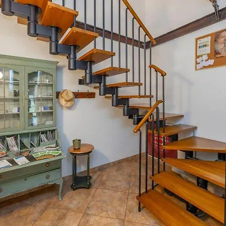 Casa Fevira Borgo Apartment